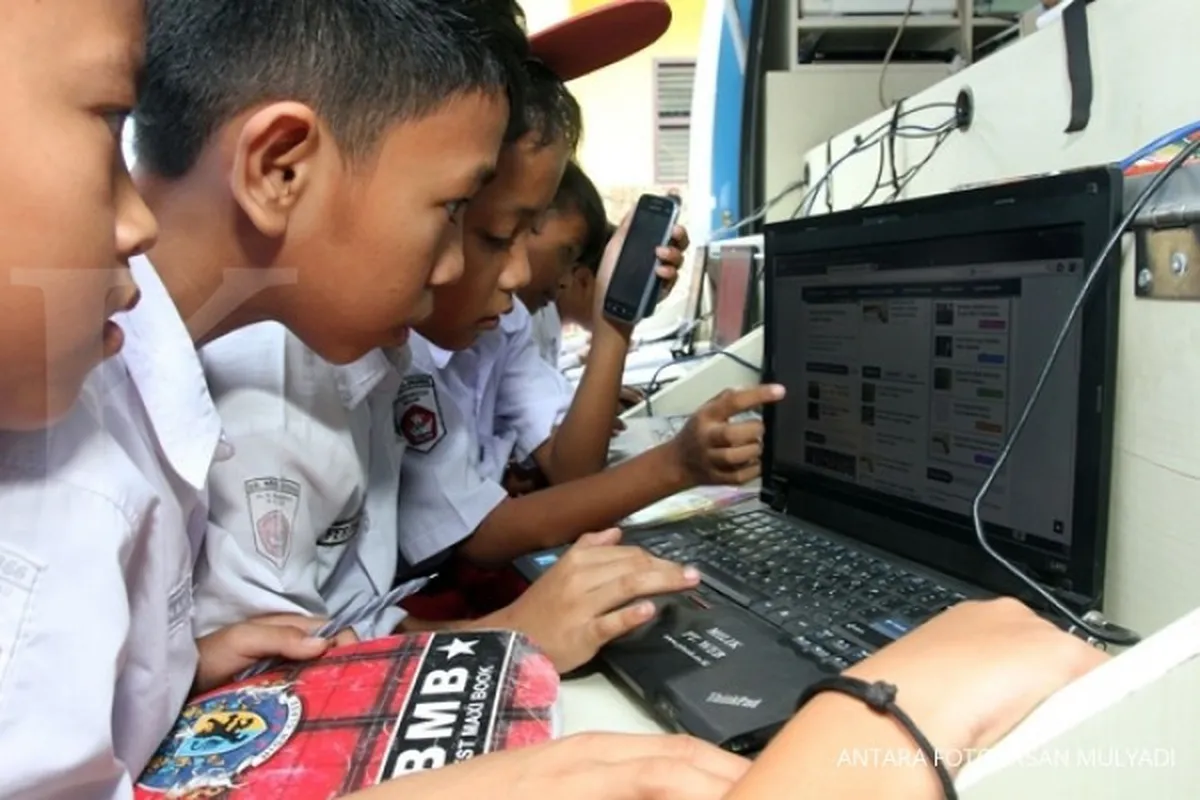  Bangun akses internet butuh dana Rp 278 triliun 