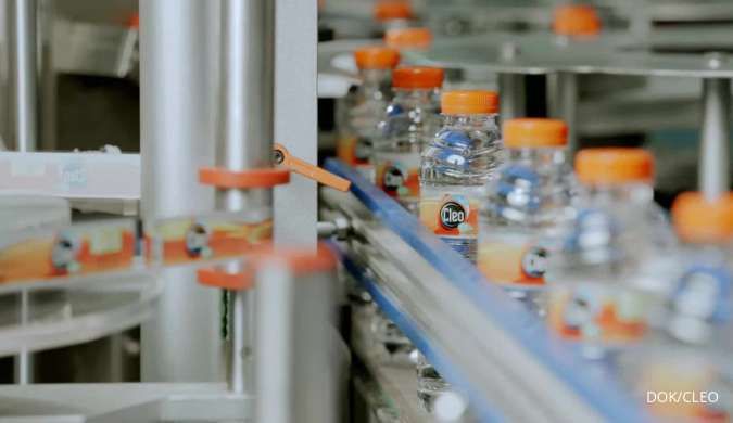 Harga Plastik Kian Meroket, Menakar Efek Ganda ke Laba Bersih CLEO dan ADES