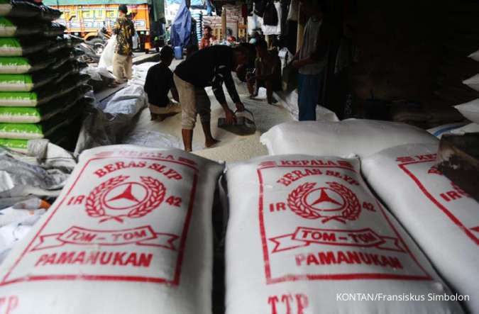 Tekan Kenaikan Harga, 3.000 Ton Beras SPHP Digelontorkan ke Pasar Induk Cipinang