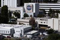 NASA Posisikan Roket SLS ke Landasan Peluncuran untuk Misi Artemis II