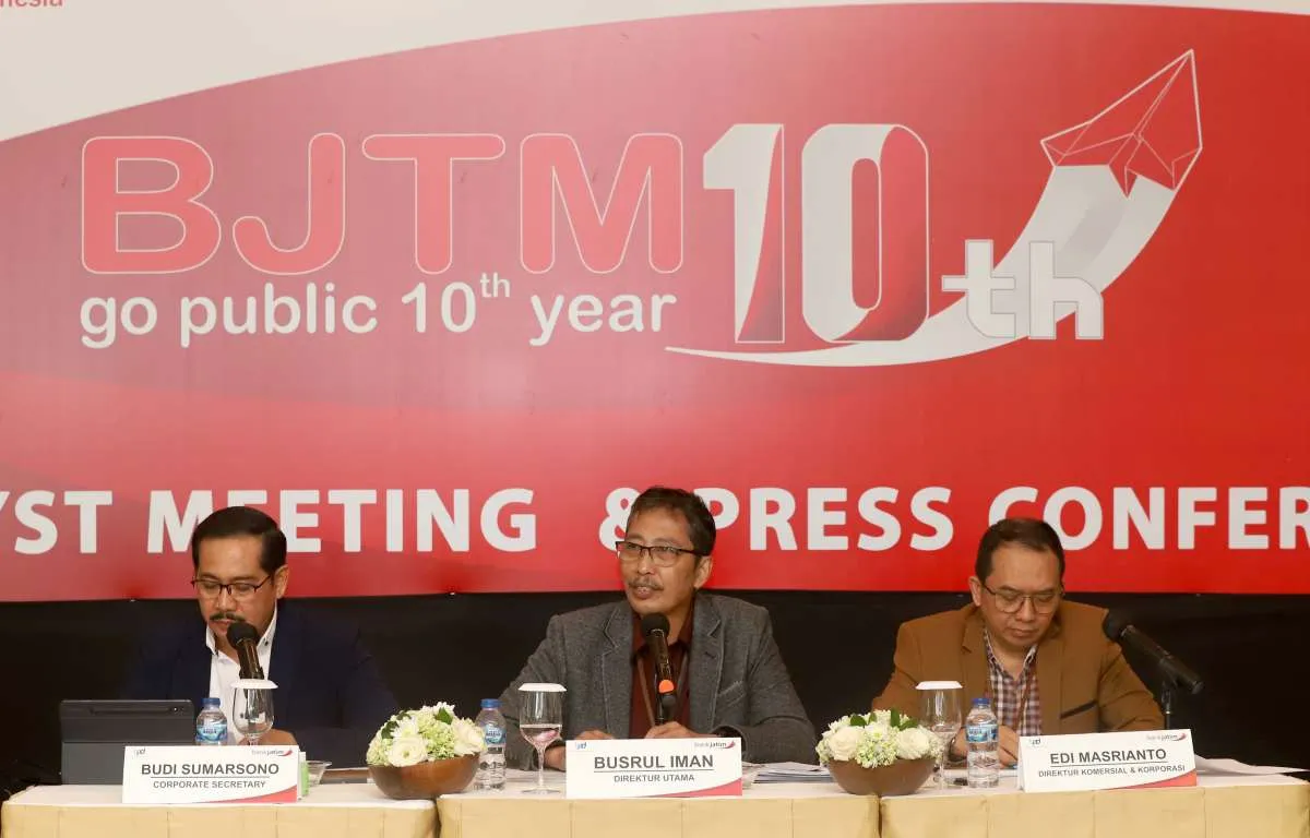 Masih Menunggu Kajian OJK, Bank Jatim Tunda Rencana Spin off Unit Usaha Syariah