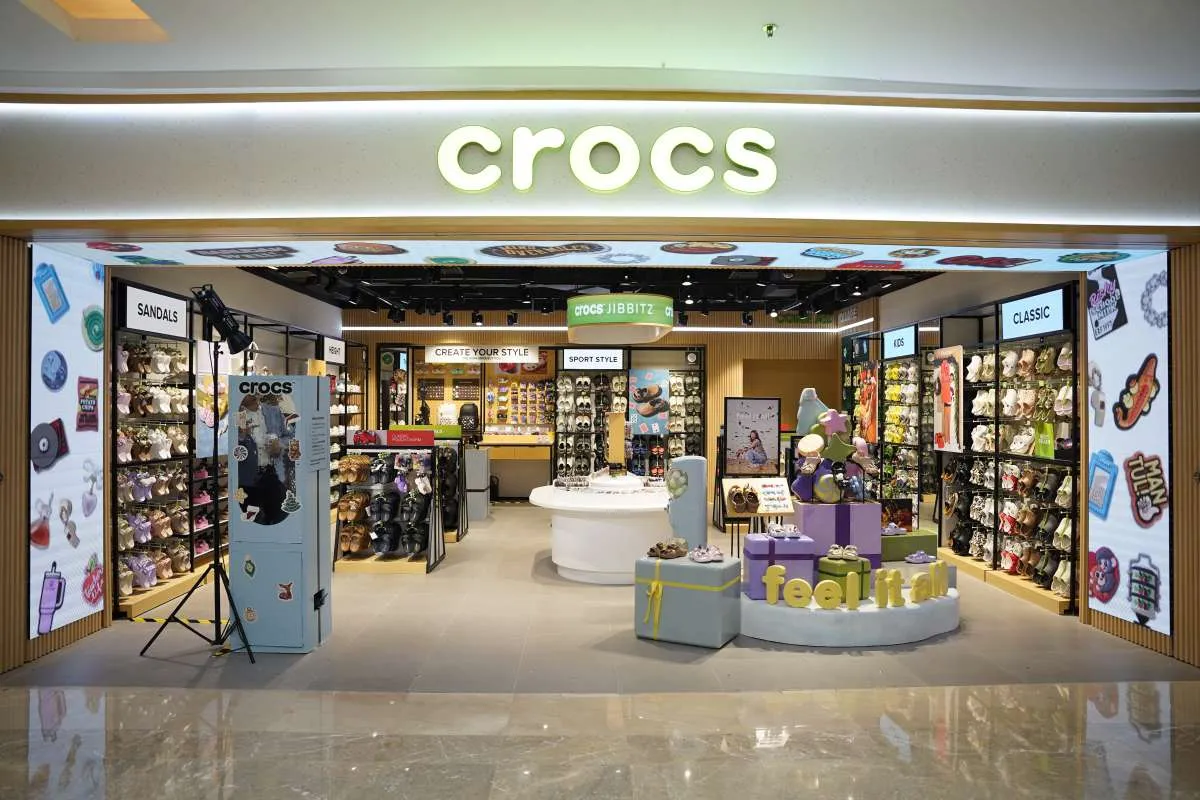 Crocs Grand Indonesia Tampil dengan Konsep Toko Interaktif, Ada Promo Menarik