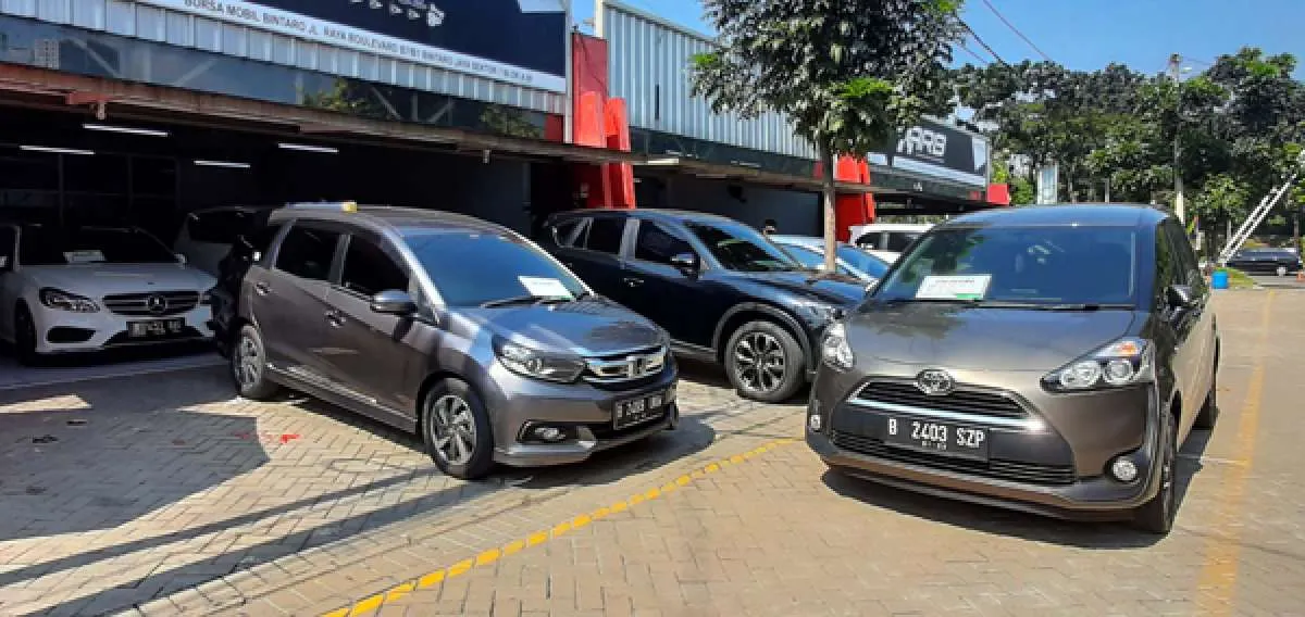 Harga mobil bekas di bawah Rp 100 juta, pilihannya  Avanza, Yaris, Jazz, Brio dll