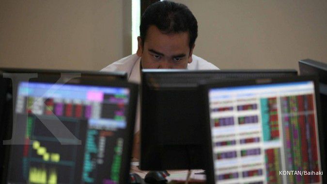 IHSG bergerak tak seirama dengan bursa regional