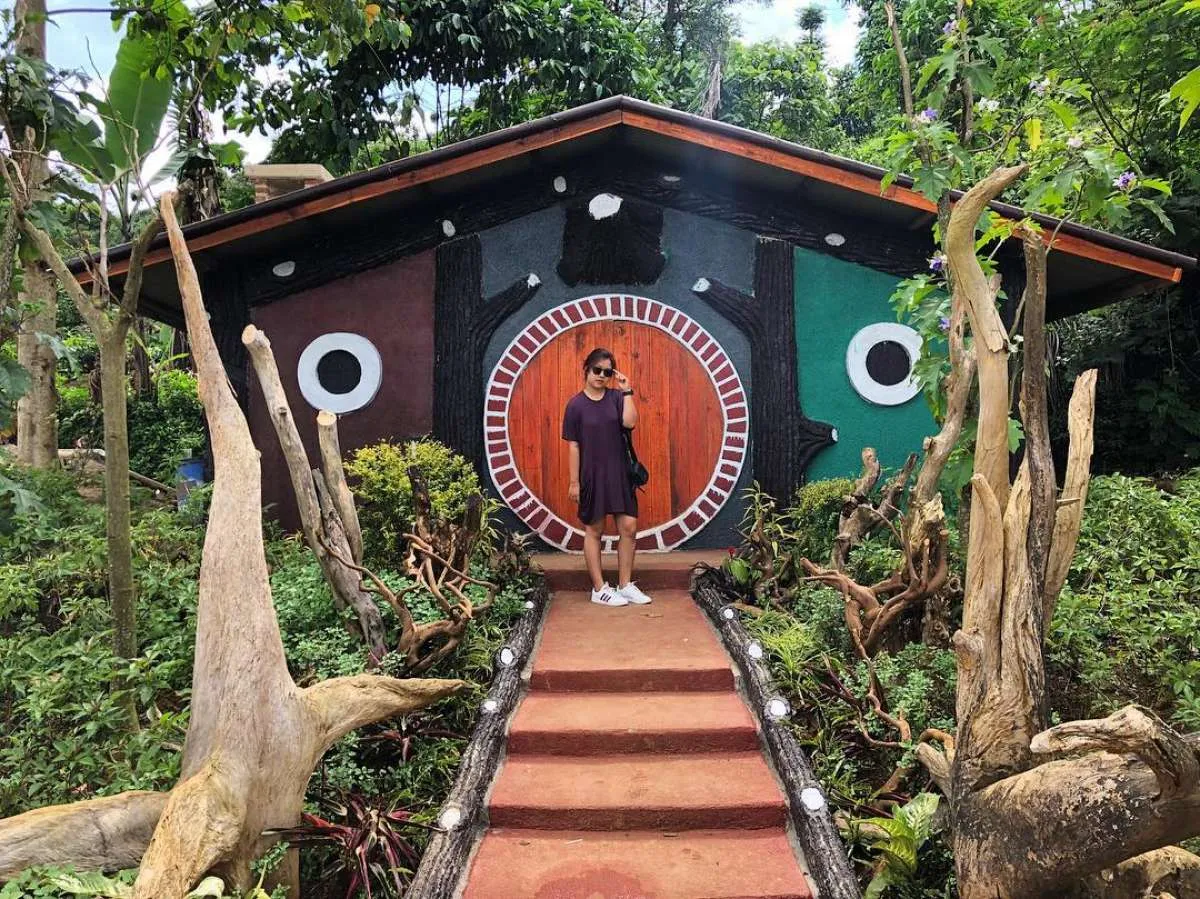 Sedang berada di Ciwidey? Coba mampir ke tempat wisata alam Barusen Hills