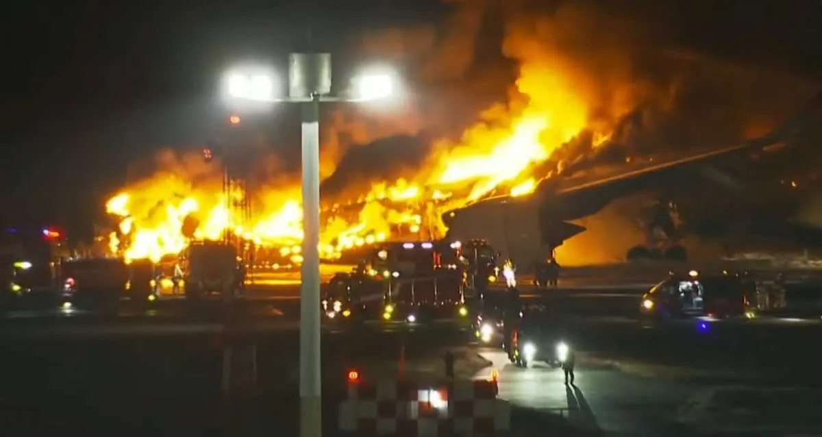 Polisi Selidiki Kemungkinan Kelalaian dalam Tabrakan di Landasan Pacu Bandara Haneda