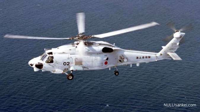 Two Japan Navy Helicopters Crash, One Body Found, 7 Missing