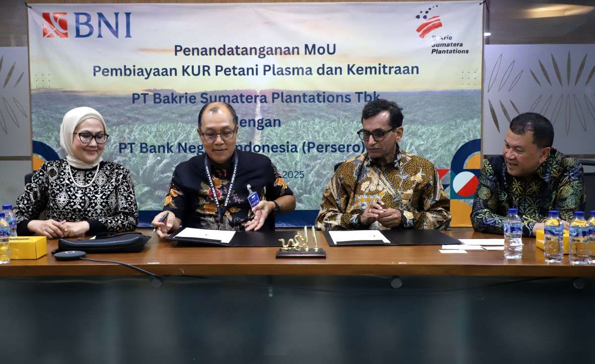 BNI Beri Pembiayaan KUR Plasma Sawit Bakrie Sumatera Plantations
