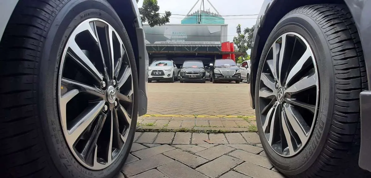 Incar MPV, simak harga mobil bekas di bawah Rp 100 juta per Mei 2021