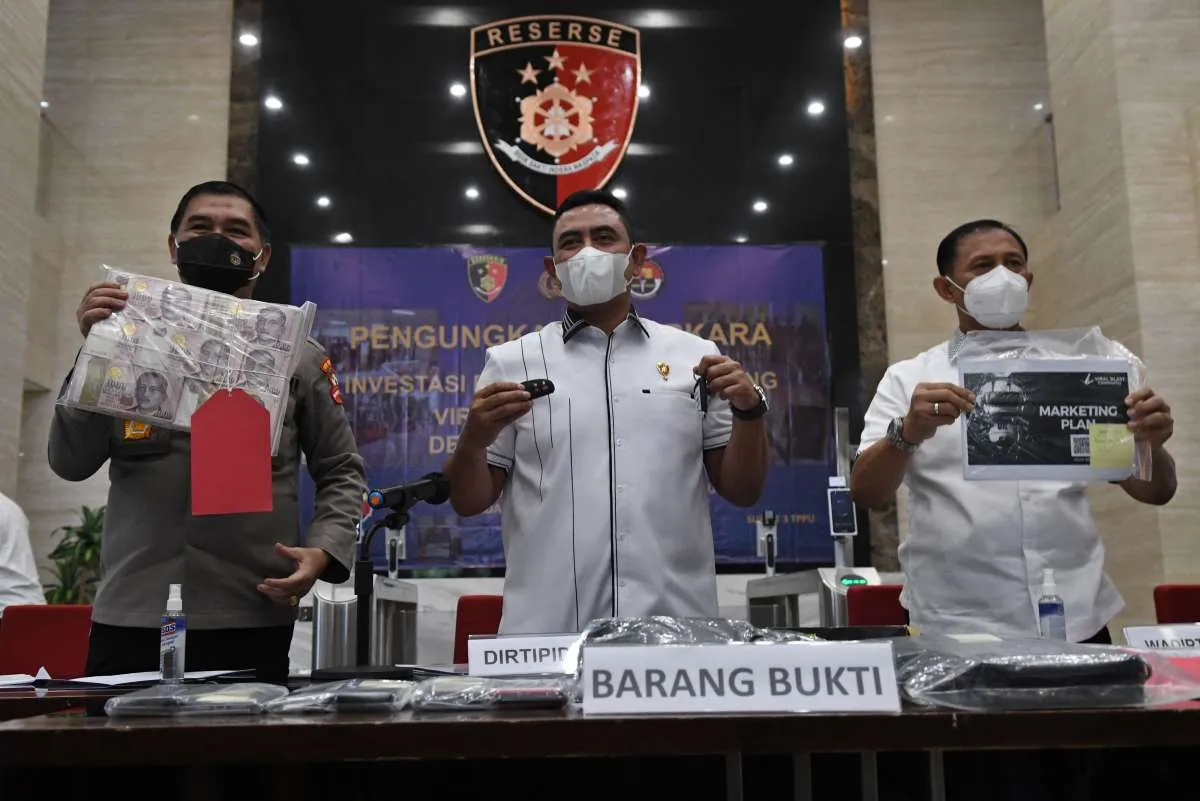 Waspada Penipuan Robot Trading, Ini Daftar Investasi Ilegal Ditutup OJK Maret 2022
