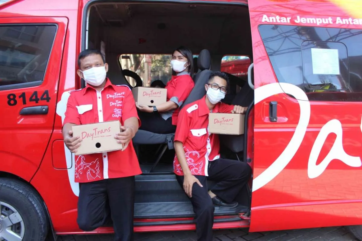 Jasa pengiriman White Horse Group (WEHA) naik tiga kali lipat selama PPKM darurat