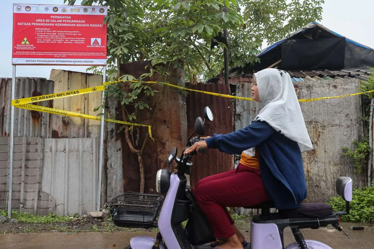 Indonesia Moves Residents Near Site Contaminated with Caesium 137, Task Force Says
