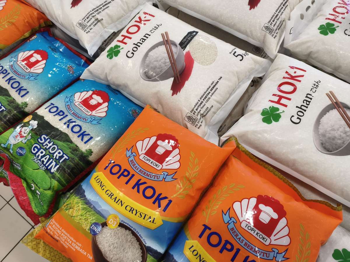 Di Balik Mahalnya Sepiring Nasi