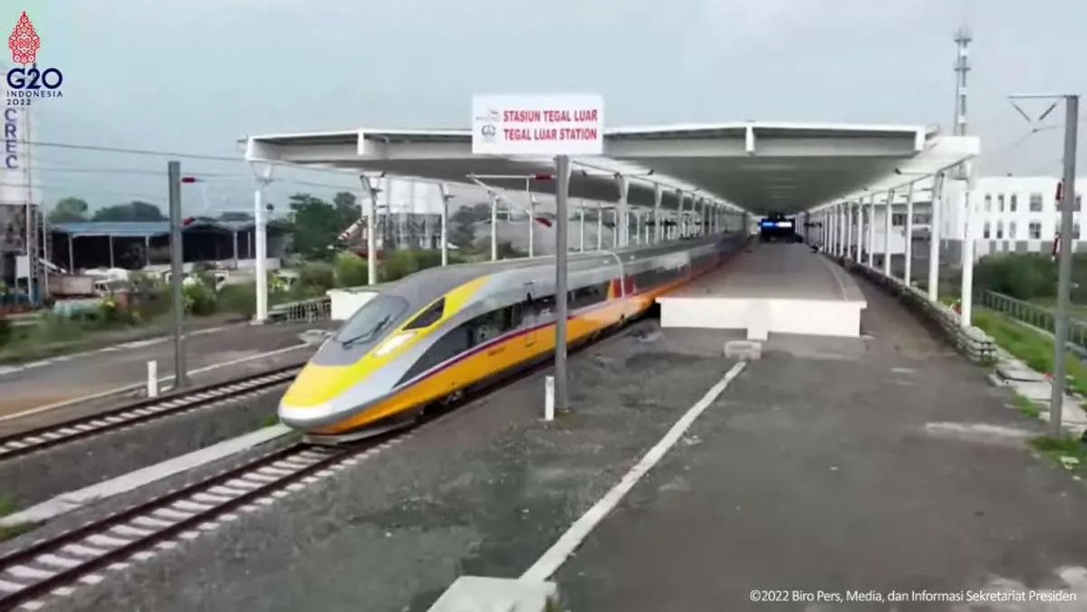 Beroperasi Tahun Depan, Berapa Harga Tiket Kereta Api Cepat Jakarta-Bandung?