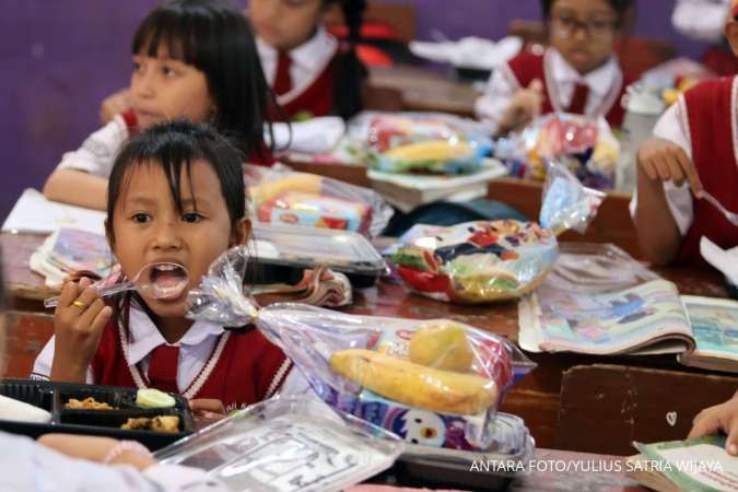 Presiden Prabowo dan Bill Gates Tinjau Pelaksanaan Program Makan Bergizi Gratis