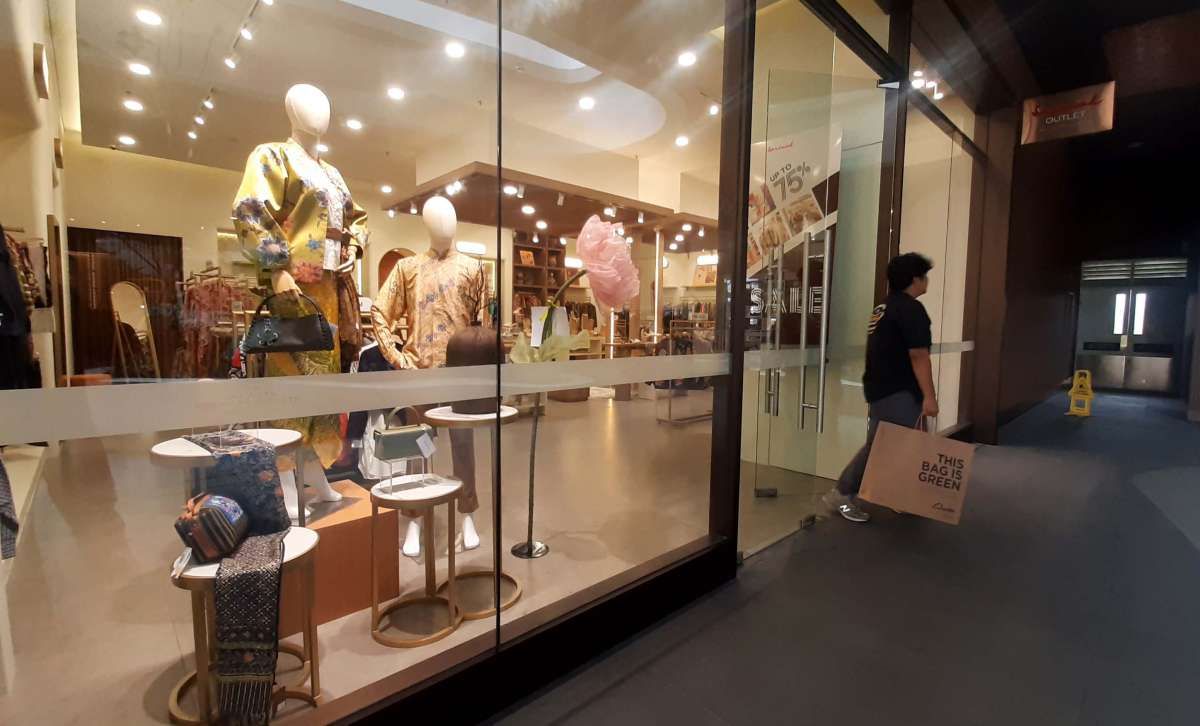 Sarinah Buka Outlet di JPO Alam Sutera