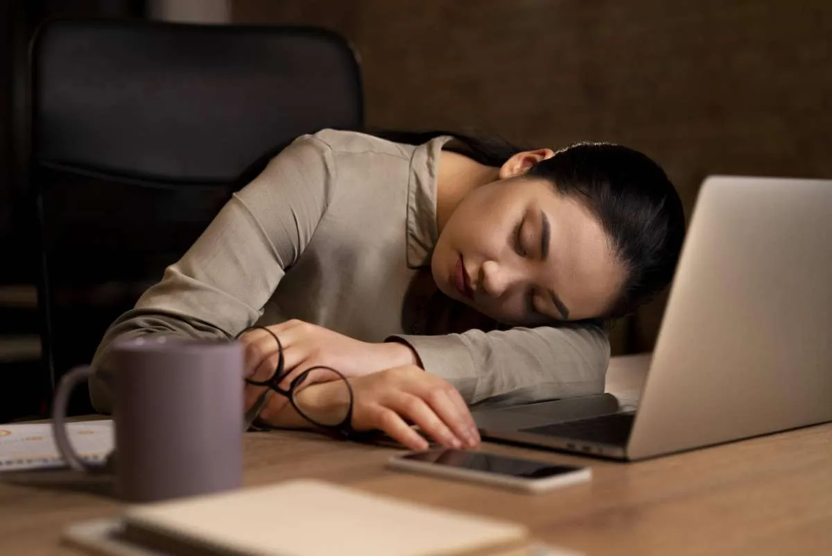 Apa itu Workaholic? Ini Pengertian, Tanda-tanda, dan Cara Mengendalikannya