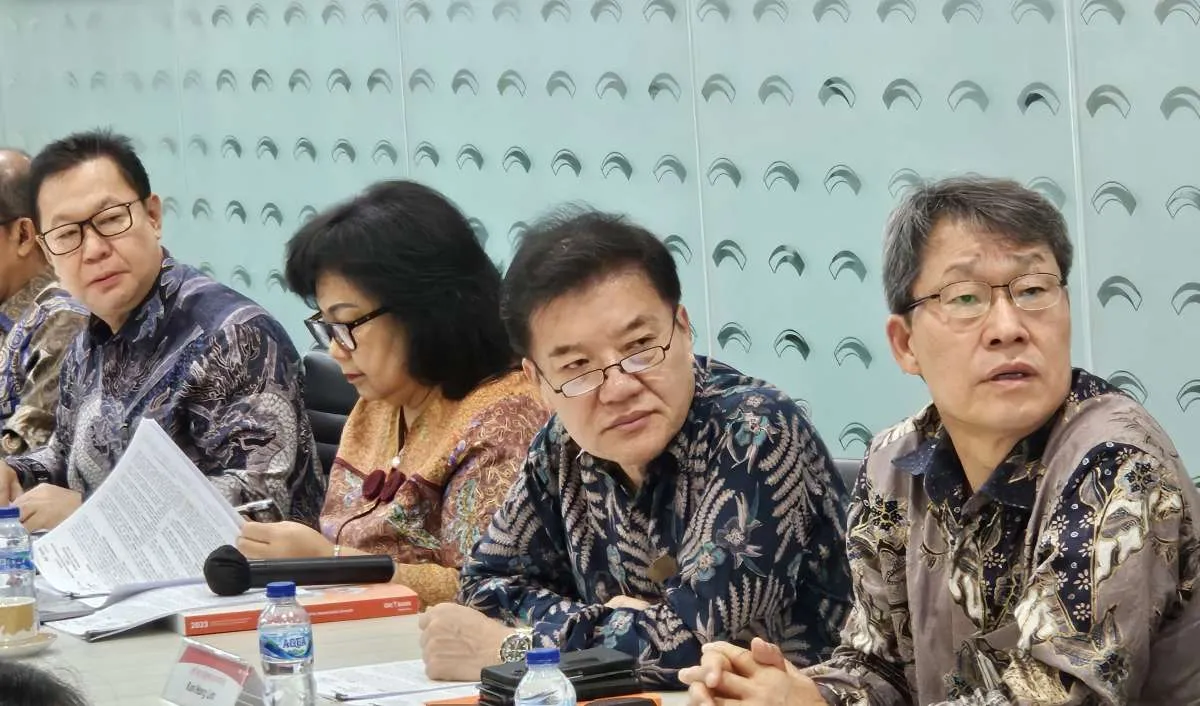Laba Bersih OK Bank (DNAR) Naik 50,92% YoY pada Semester I-2024