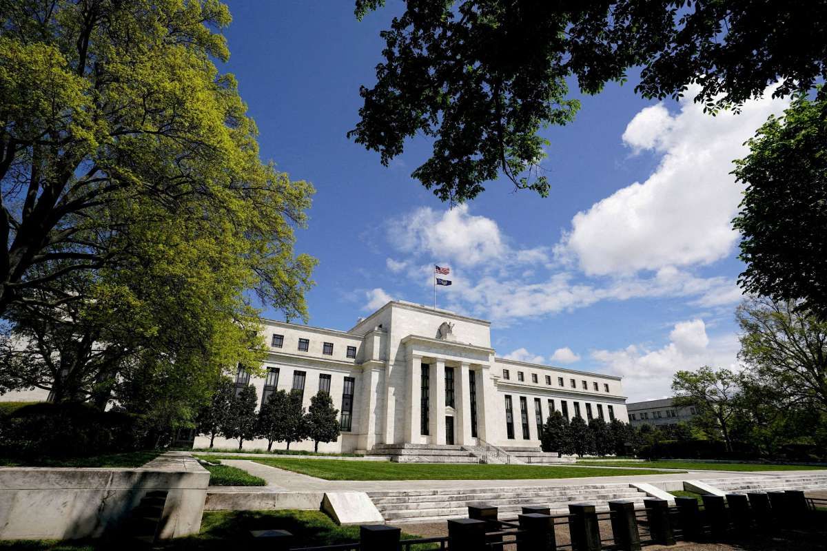 Tok, The Fed Naikkan Suku Bunga, Simak Rekomendasi Saham Hari Ini, Kamis (17/9)