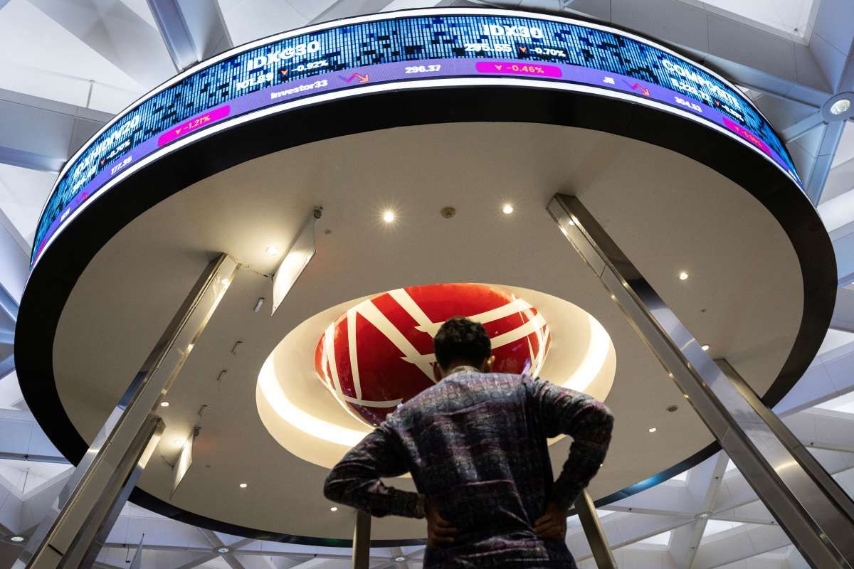 Pergerakan IHSG Dibayangi Tekanan Rupiah