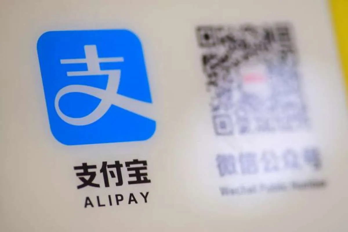 Trump melarang transaksi digital menggunakan Alipay dan 7 aplikasi China lainnya