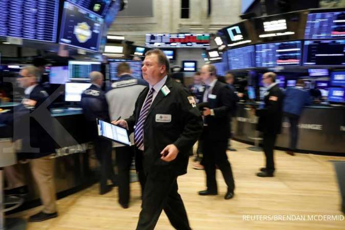 Aksi jual Wall Street semakin dalam, Dow dan S&P 500 jatuh lebih 3%
