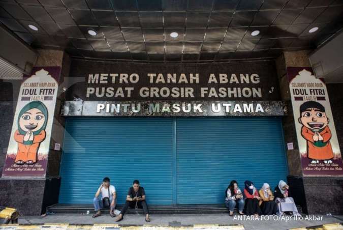 Tanah Abang traders lose Rp 200 billion per day, market closed till Saturday