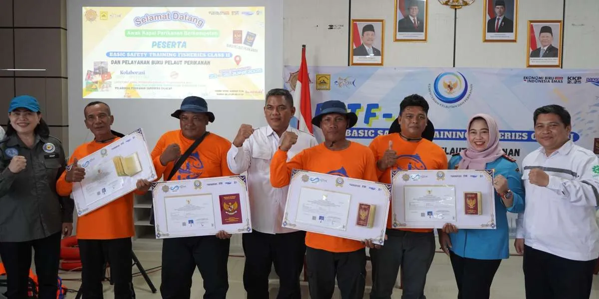 KKP Lindungi Awak Kapal Perikanan dengan Pelatihan Keselamatan Saat Melaut