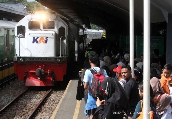 Periode Nataru, Kereta Api Indonesia Melayani 18 Juta Penumpang