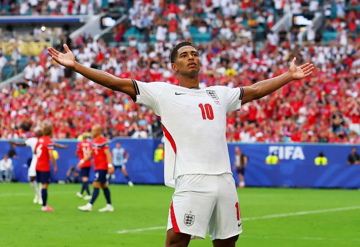 Jelang Lawan Argentina, Timnas Inggris Kompak Abaikan Spekulasi di Luar Lapangan