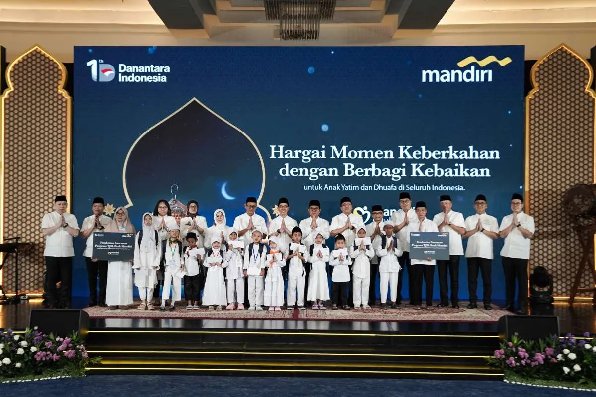 Melayani Sepenuh Hati, Bank Mandiri Bantu 114.000 Penerima Manfaat