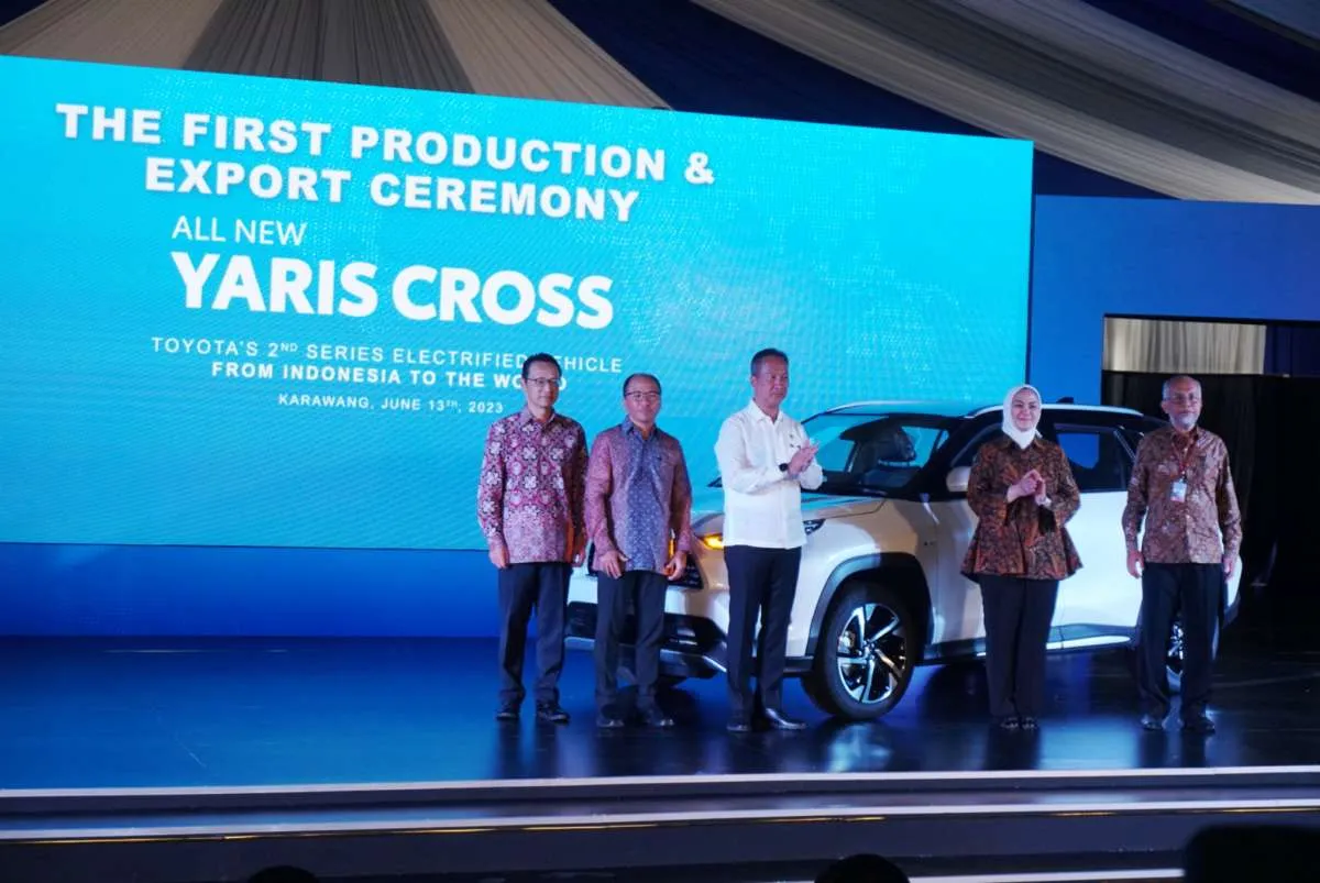 Toyota Mulai Produksi dan Ekspor Yaris Cross Hybrid Buatan dalam Negeri