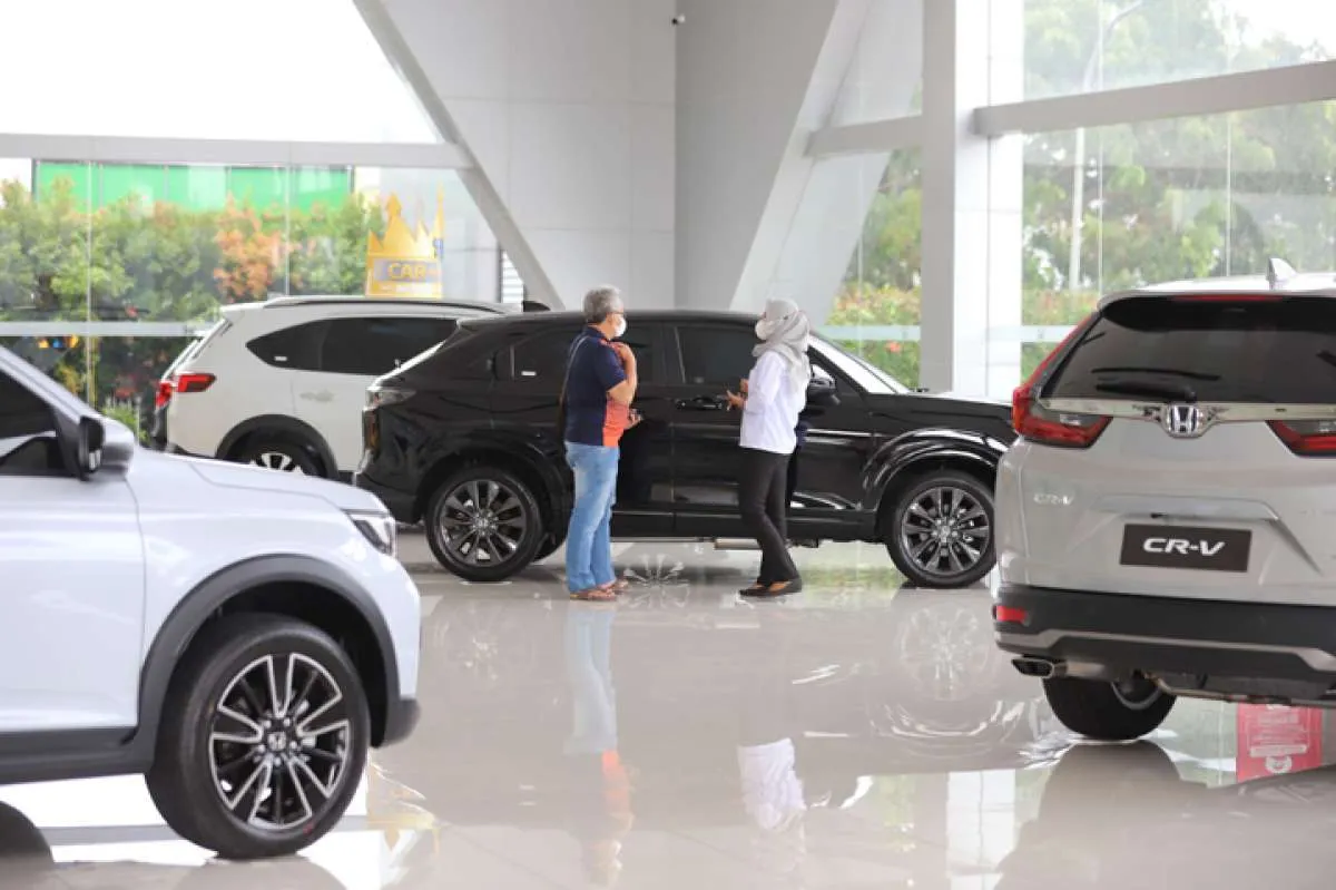 Penjualan Mobil Nasional Turun 4% Sepanjang Tahun 2023