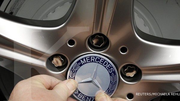 Pesan Maybach S 500 via IU inden tiga bulan