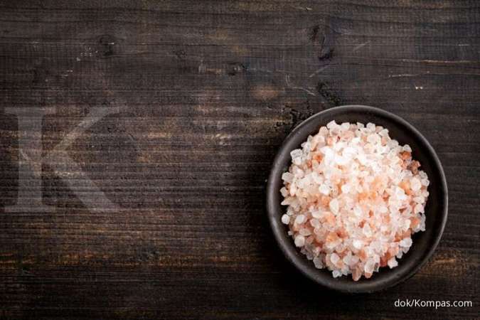 4 Manfaat garam himalaya terbaik yang bisa Anda dapat