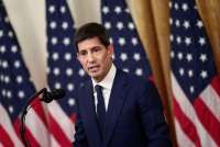 Kevin Warsh Berjanji Ikuti Tradisi Terbaik The Fed, Sambil Mencari Perubahan