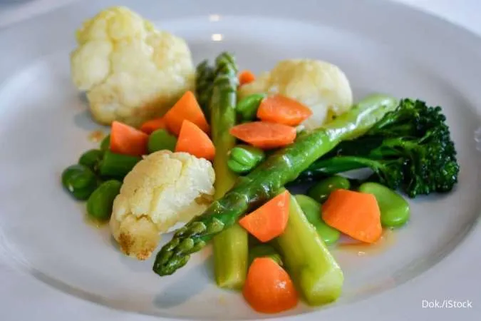 Wortel dan 4 Sayuran yang Lebih Sehat jika Dimasak