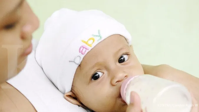 bayi minum susu