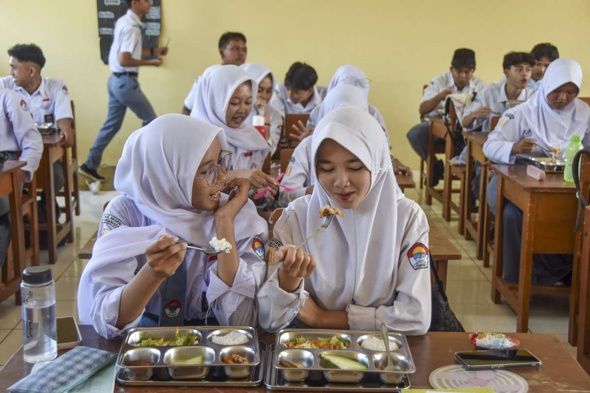 Program Makan Bergizi Belum Bisa Kerek Ekonomi