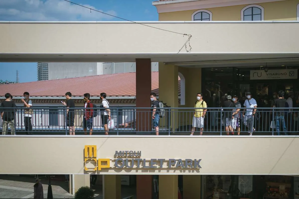 New normal, berapa jarak aman cegah corona? 1 meter atau 2 meter? Ini jawabannya