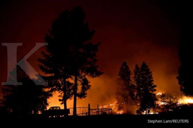 Kebarakan hutan di Oregon