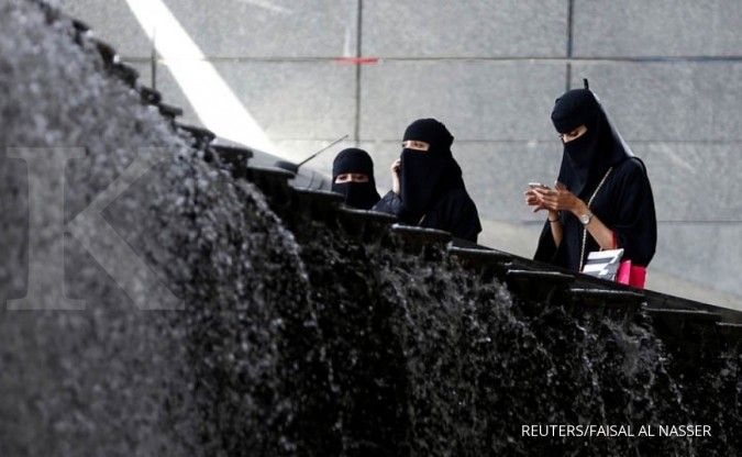 Arab butuh 140 pekerja wanita di Badan pengawas paspor, yang melamar 107.000 orang