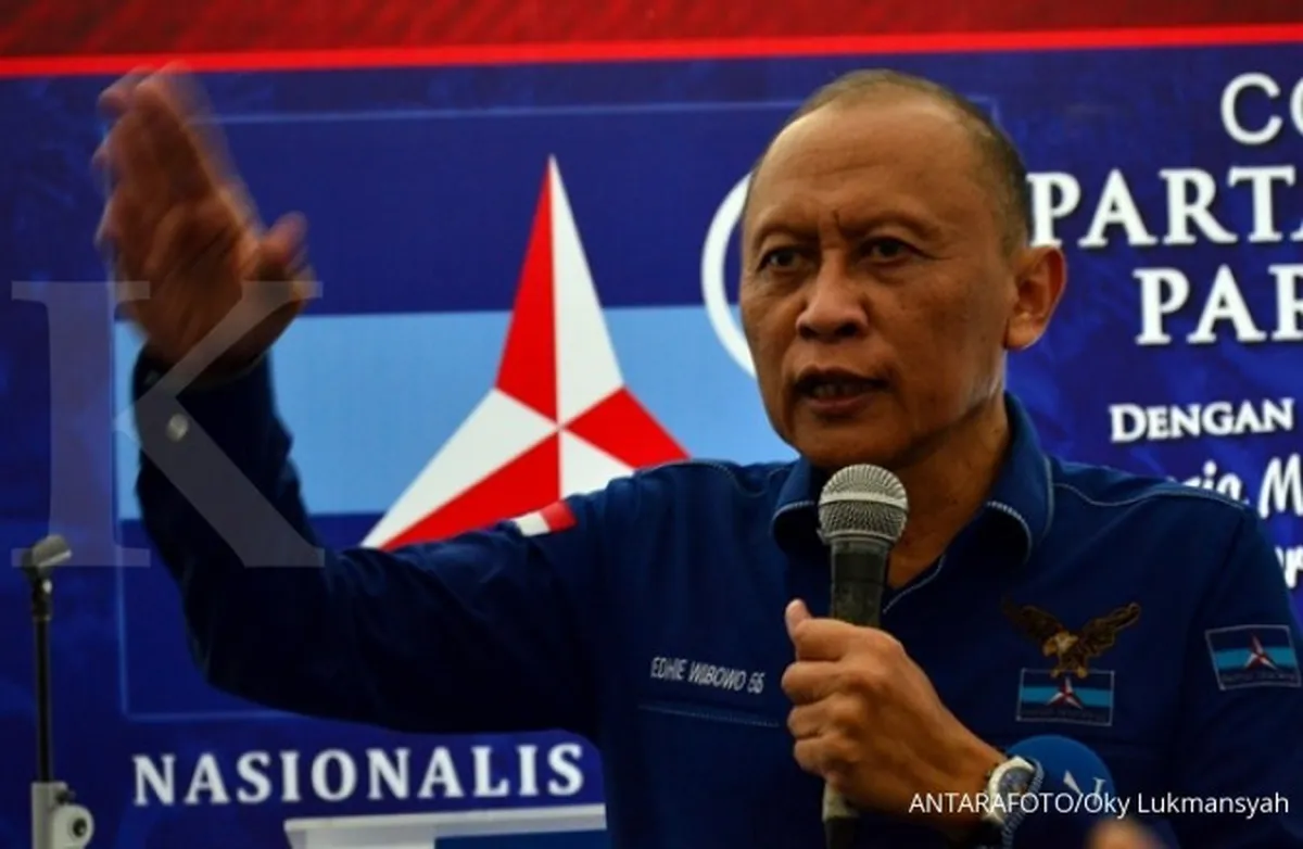 Pramono Edhie nyoblos setelah 38 tahun absen