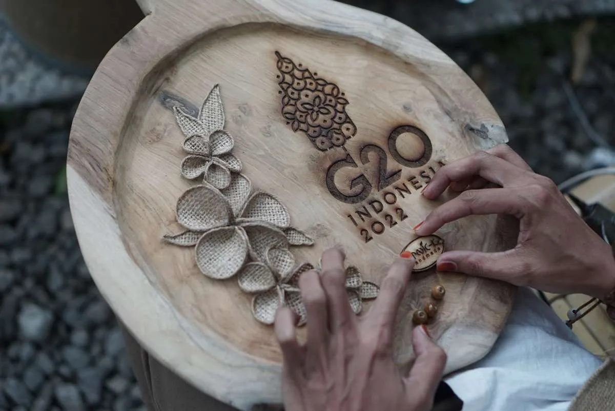 Dorong Legalitas Izin Usaha, Kementerian Investasi Bagikan NIB ke 550 UMK di Solo