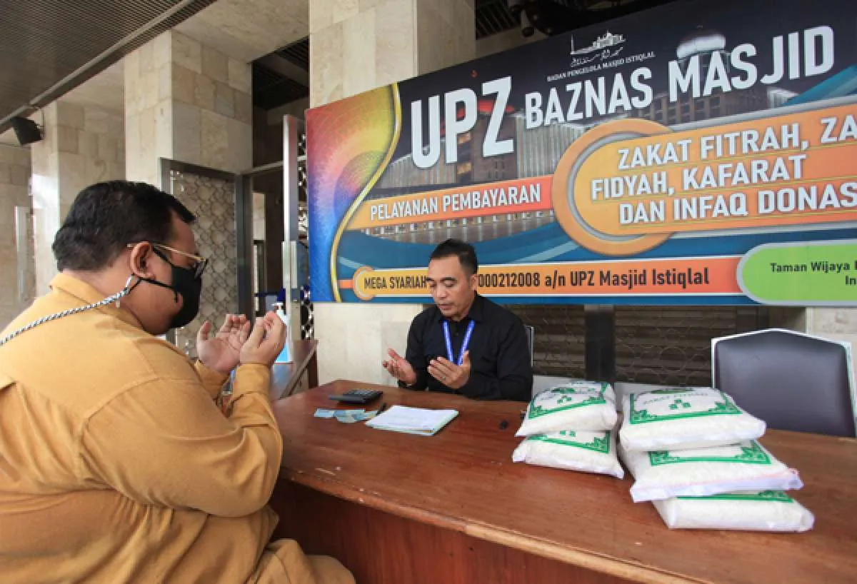 Niat & Jumlah Zakat Fitrah, Bisa Uang Atau Beras