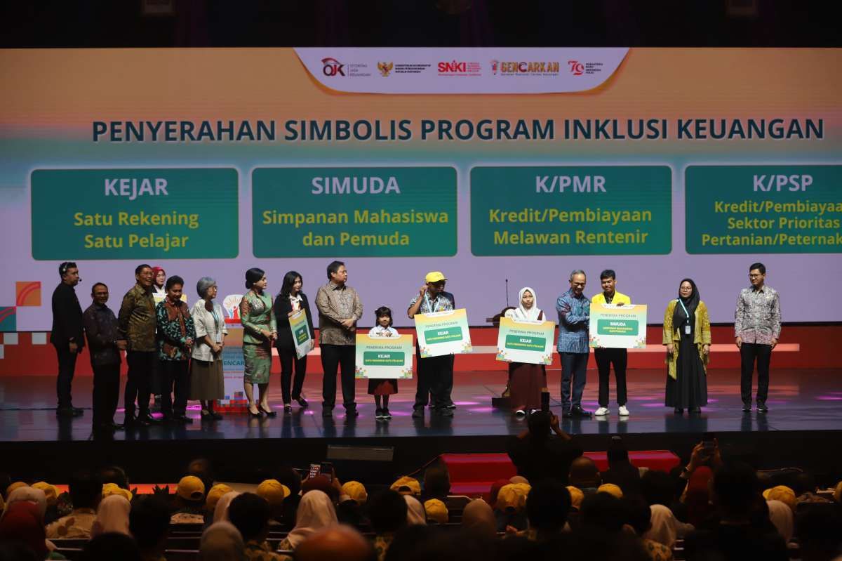 OJK Canangkan Gerakan Nasional Cerdas Keuangan
