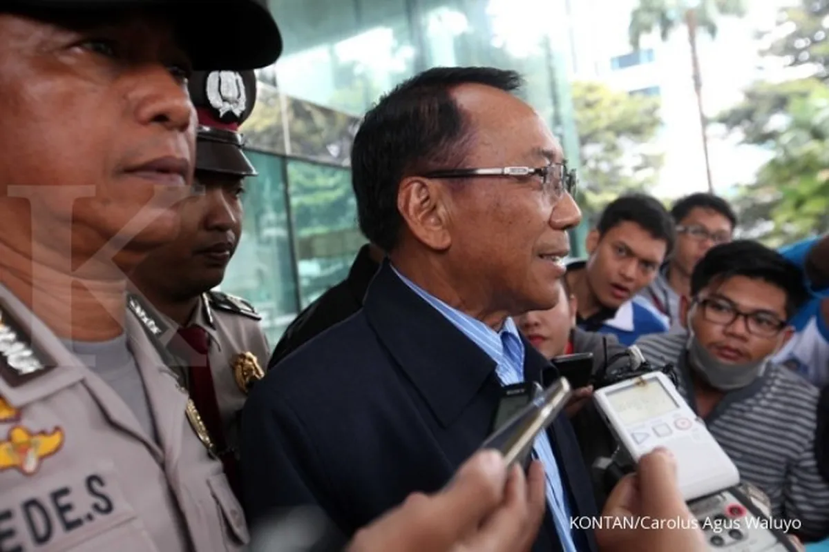 Jero Wacik penuhi panggilan KPK hari ini