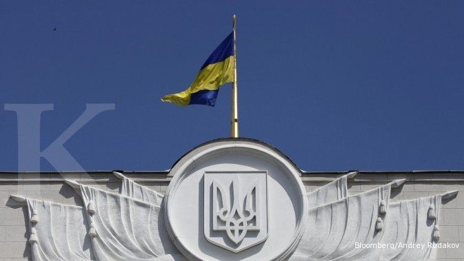 Ukraina, menahan rush di tengah konflik politik