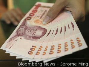 Baht Thailand Sentuh Rekor Terendah