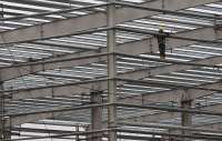 PMI Manufaktur Indonesia Melemah pada Agustus 2026, Tertinggal dari Negara ASEAN